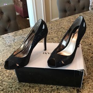 Alfani sparkly black Open Toe shoes